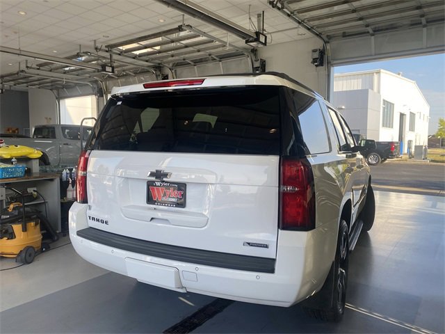 2018 Chevrolet Tahoe Premier photo 3