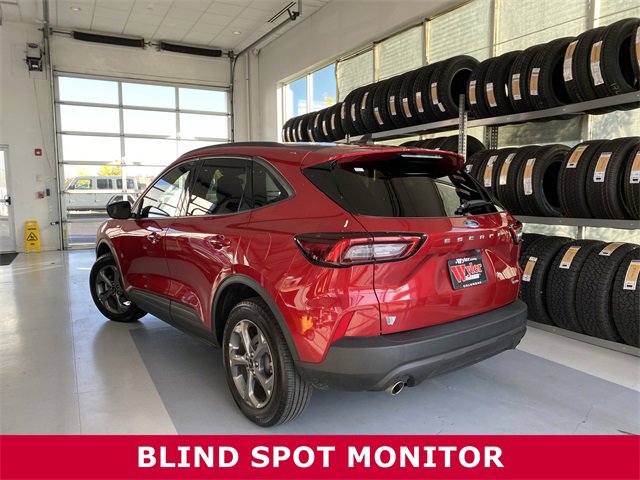 2025 Ford Escape ST-Line photo 3