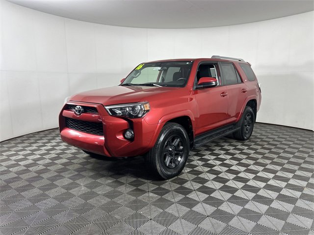 2016 Toyota 4Runner 4WD V6 SR5 photo 3
