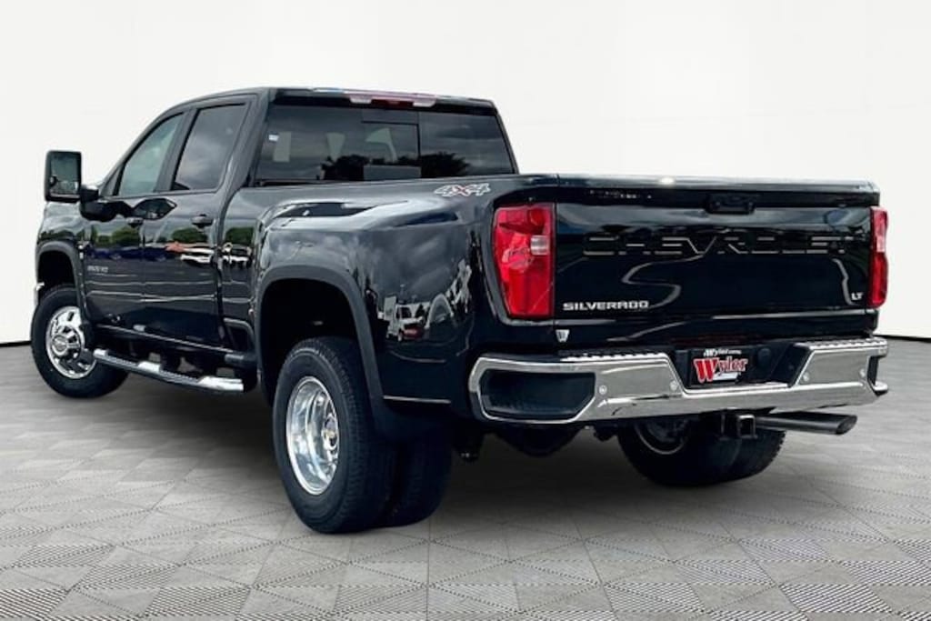 New 2026 Chevrolet Silverado 3500 HD LT DRW Truck