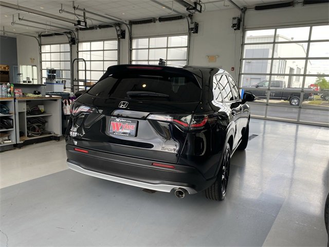 2023 Honda HR-V Sport photo 3