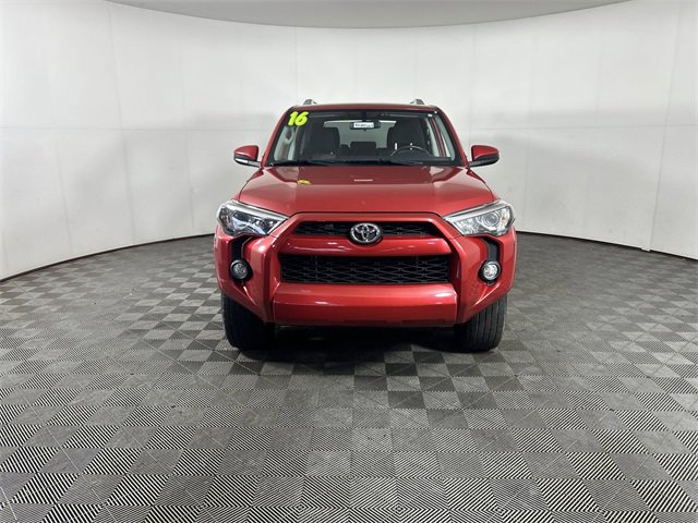 2016 Toyota 4Runner 4WD V6 SR5 photo 2