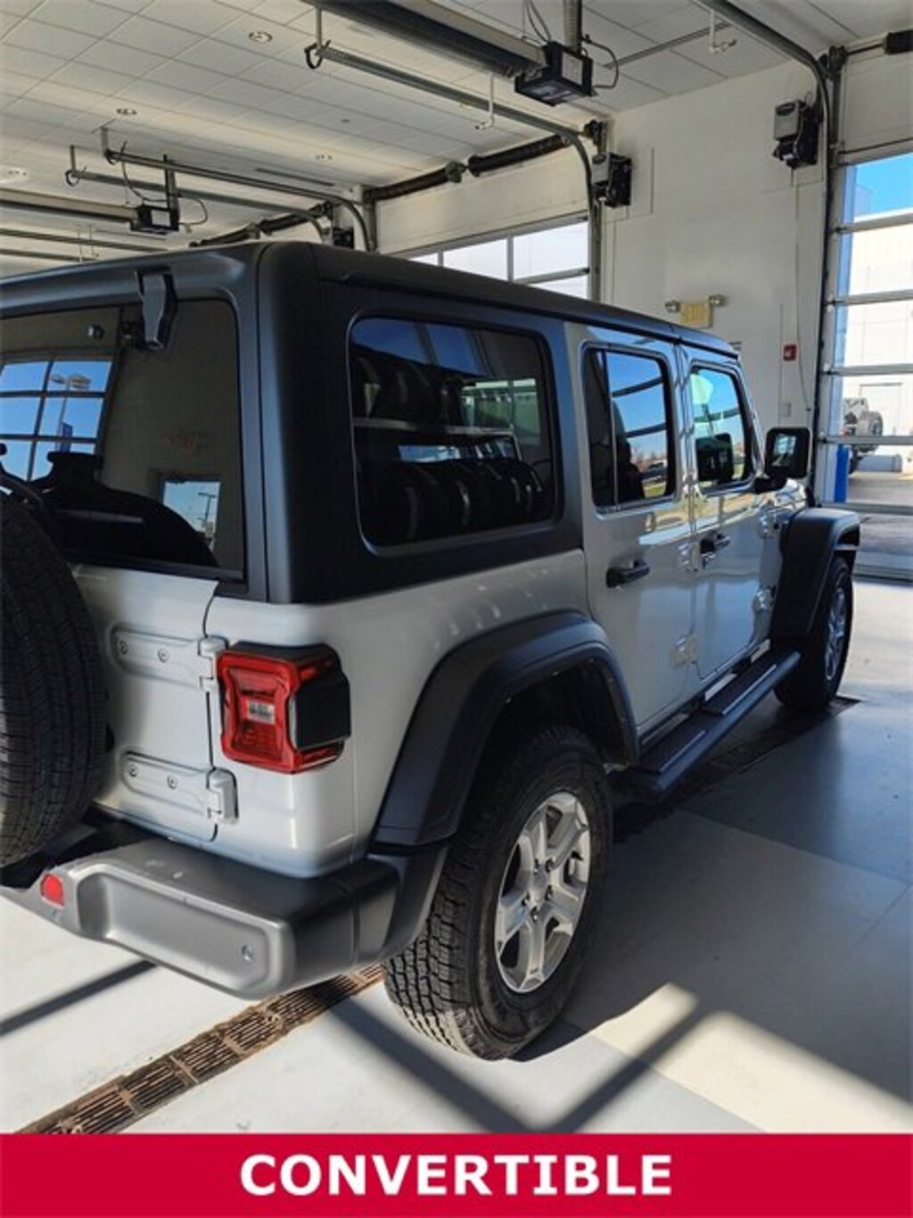 Used 2022 Jeep Wrangler SUV