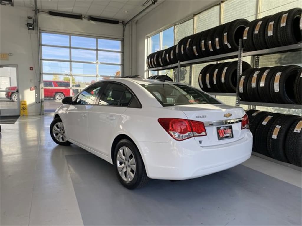 Used 2014 Chevrolet Cruze  Sedan