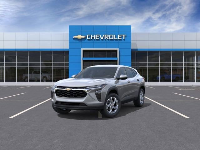 2026 Chevrolet Trax LS - Photo 8