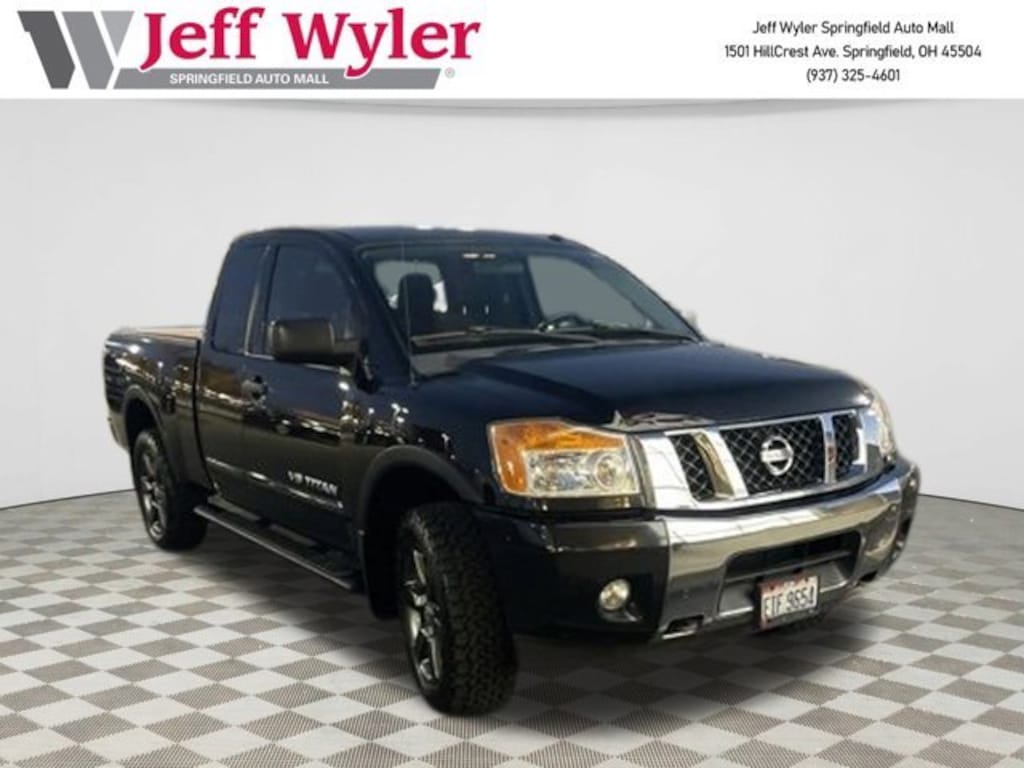 Used 2015 Nissan Titan Truck King Cab