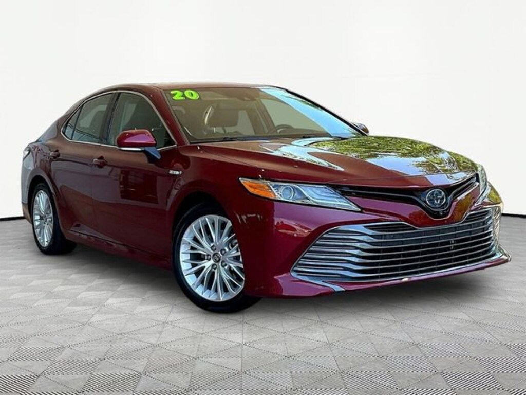 Used 2020 Toyota Camry Sedan