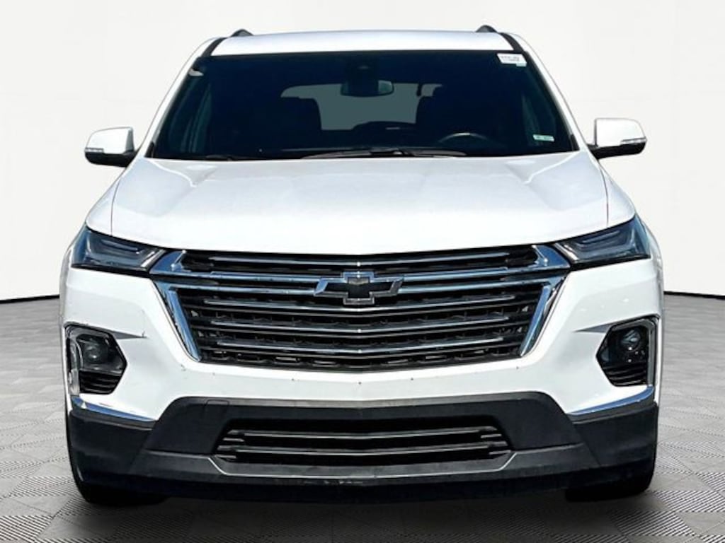 Used 2023 Chevrolet Traverse SUV