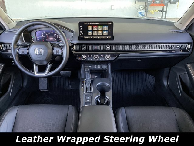 2022 Honda Civic Touring photo 4