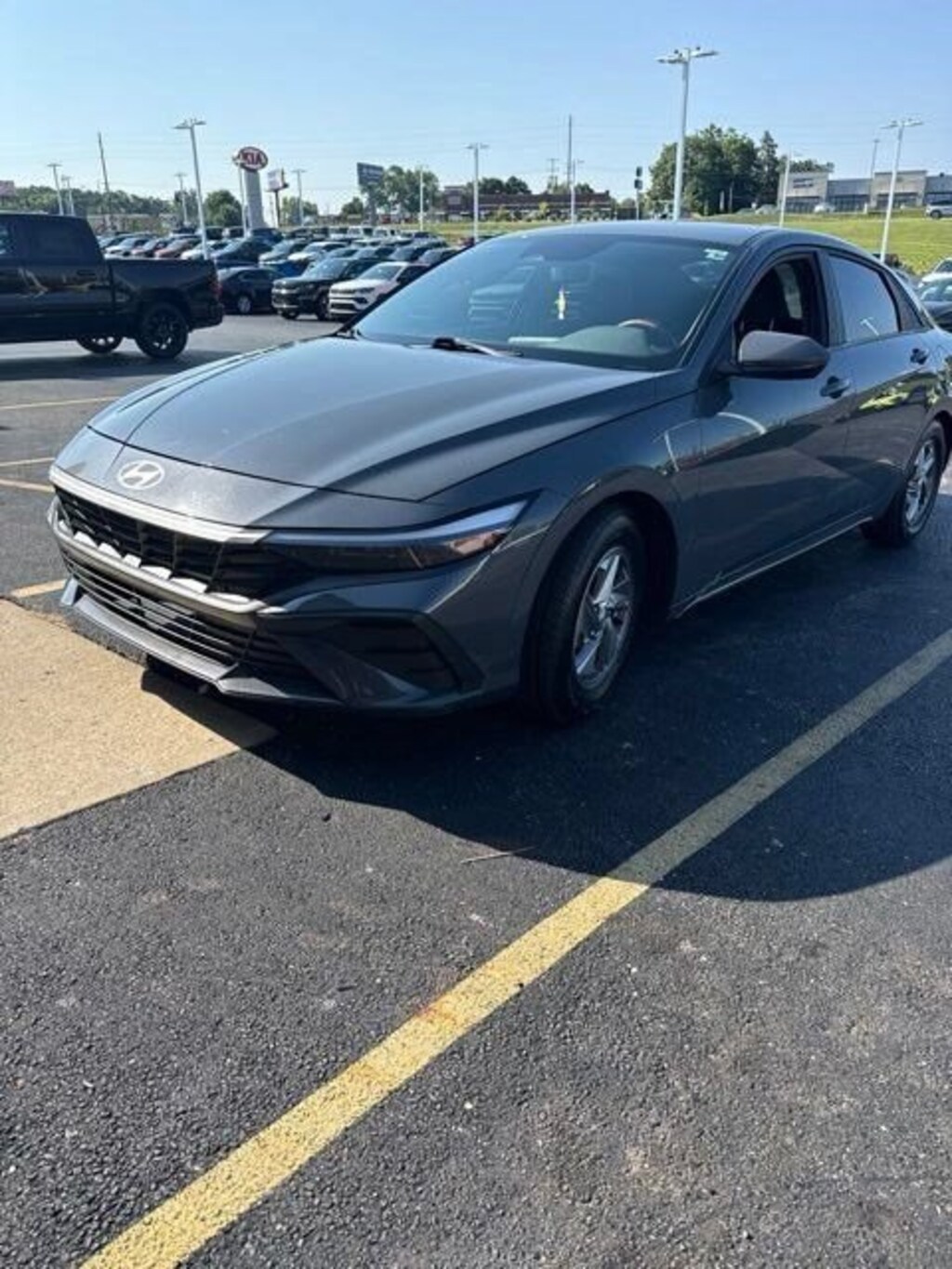 Used 2024 Hyundai Elantra Sedan