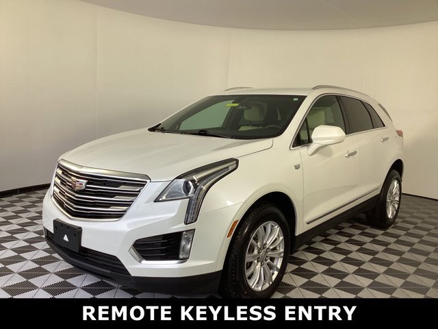 2019 Cadillac XT5 Base photo 2