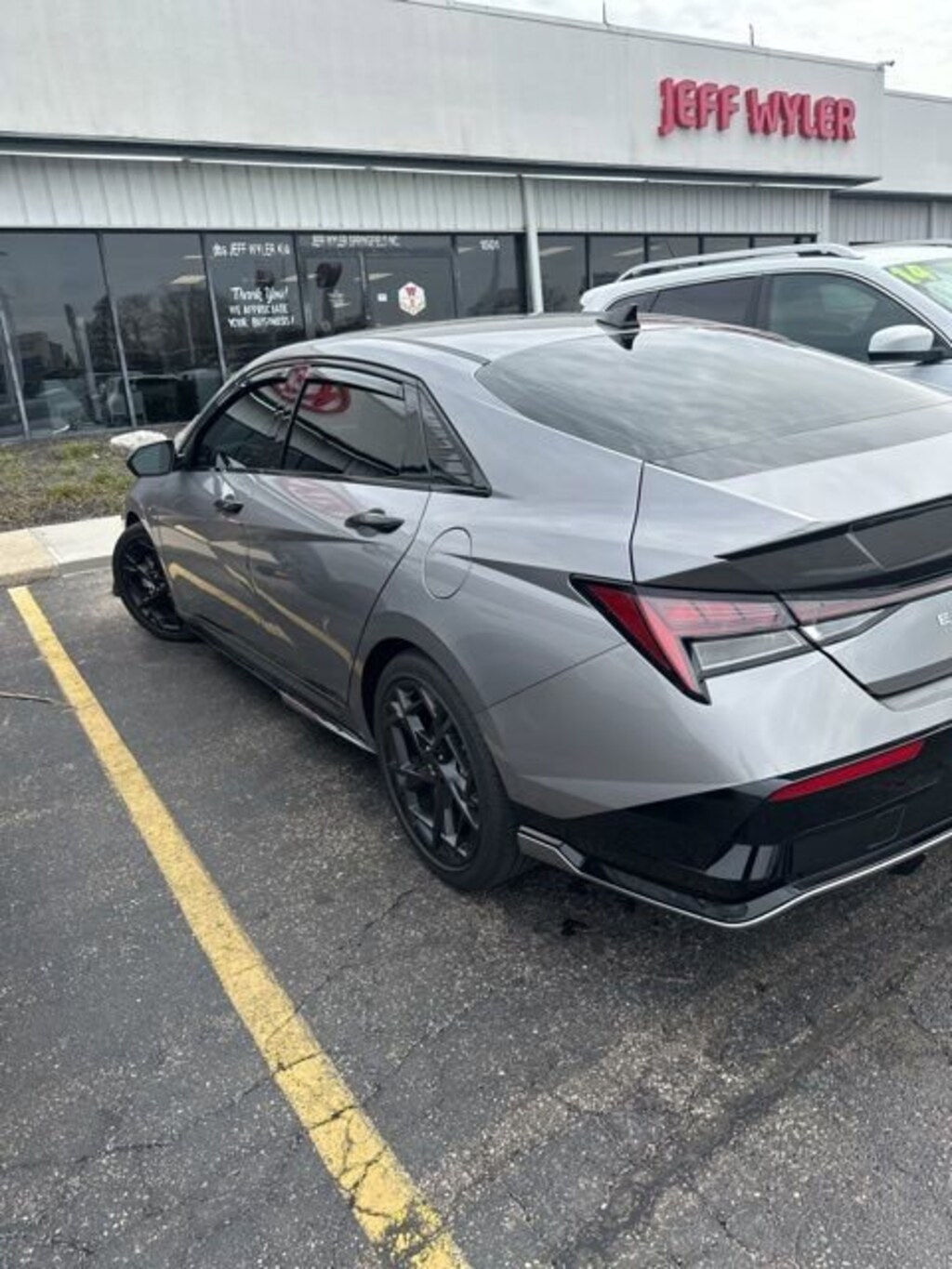 Used 2025 Hyundai Elantra Sedan