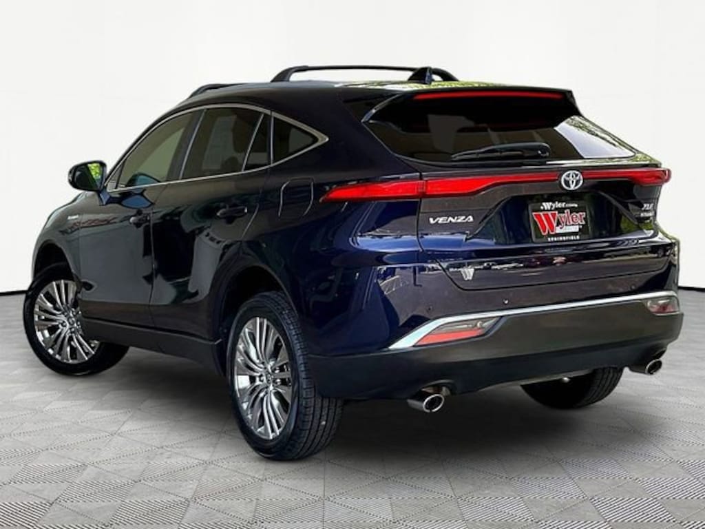 Used 2021 Toyota Venza SUV