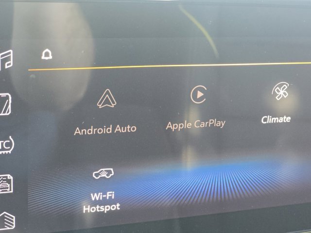 2025 Chevrolet Trax ACTIV photo 2