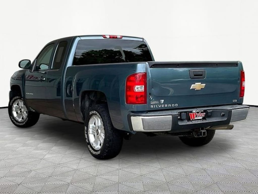 Used 2011 Chevrolet Silverado 1500 Truck Extended Cab