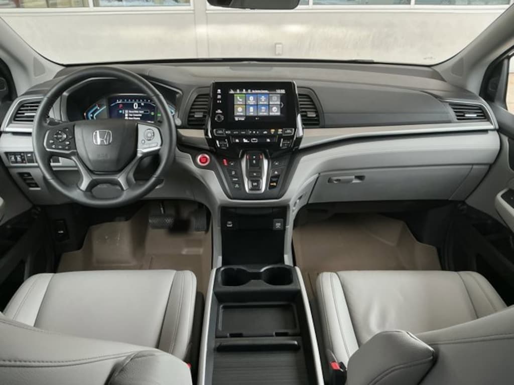 Used 2022 Honda Odyssey Van