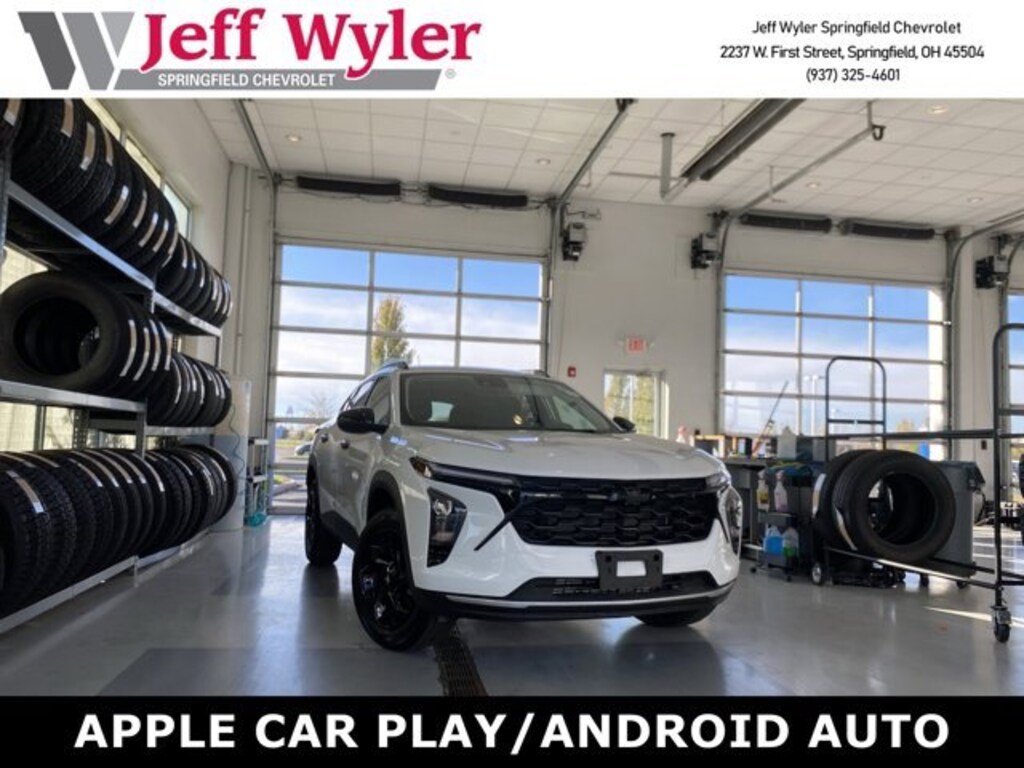 New 2025 Chevrolet Trax LT SUV