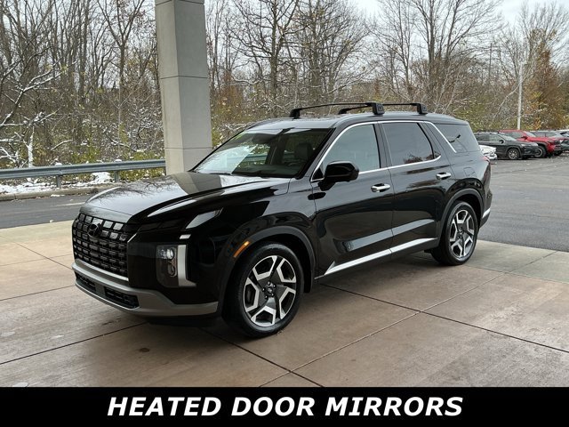 2024 Hyundai Palisade Limited photo 2