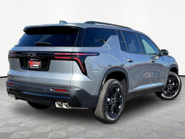 2027 Chevrolet Traverse LT - Photo 6