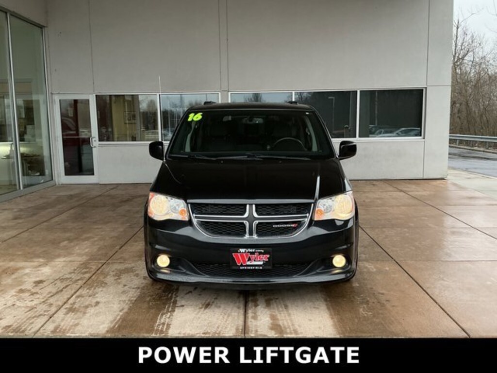 Used 2016 Dodge Grand Caravan Van