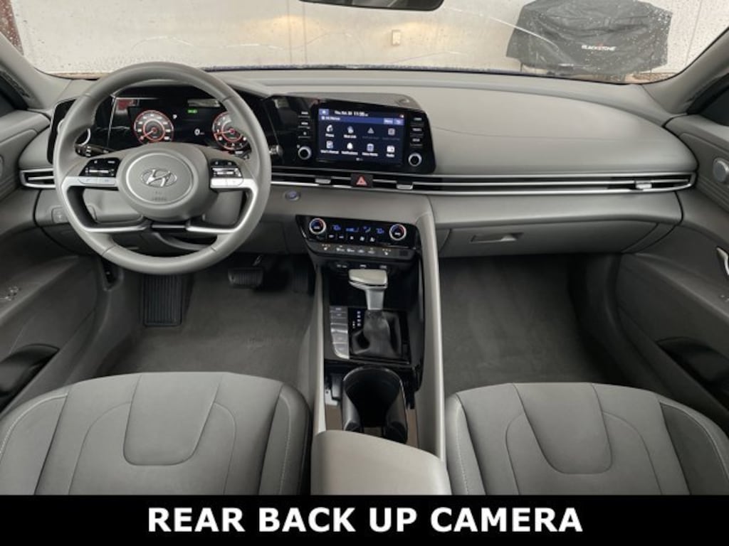 Used 2022 Hyundai Elantra Sedan