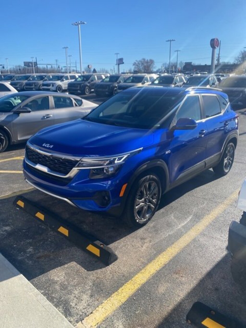 Used 2023 Kia Seltos SUV