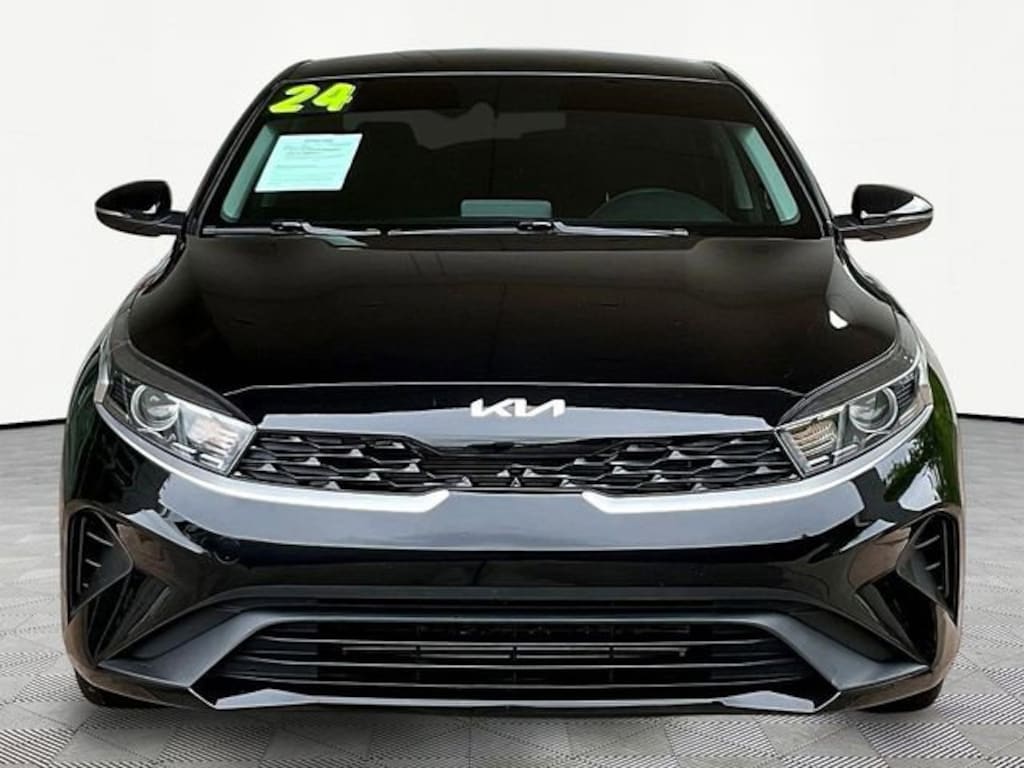 Used 2024 Kia Forte Sedan