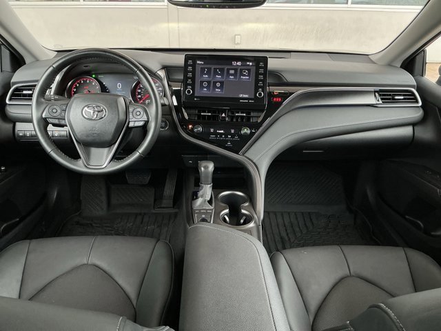 2023 Toyota Camry XSE photo 4