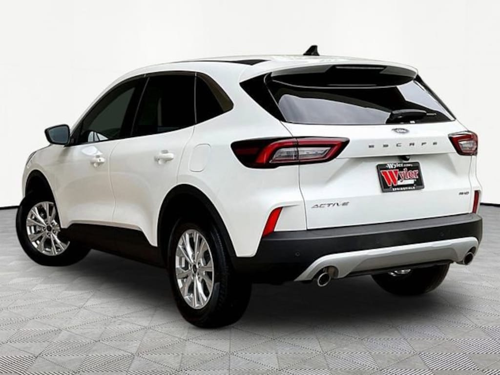 Used 2023 Ford Escape SUV