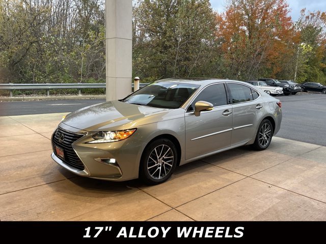 2017 Lexus ES 350 photo 3