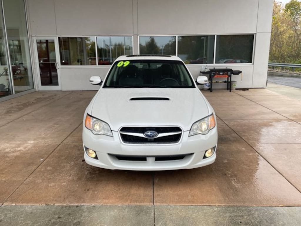 Used 2009 Subaru Legacy  Sedan