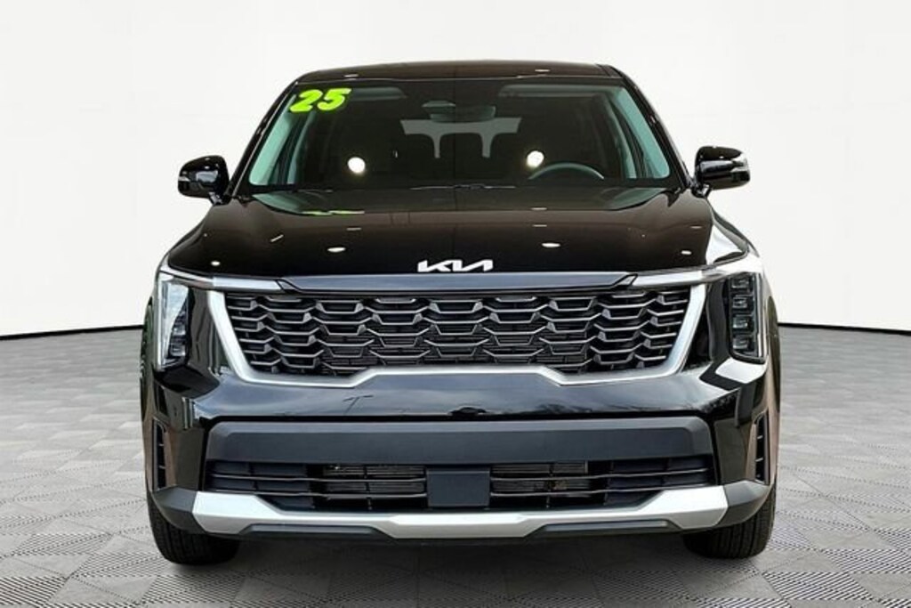 Used 2025 Kia Sorento SUV