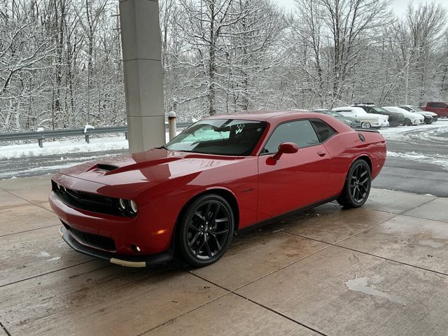 2021 Dodge Challenger R/T photo 3