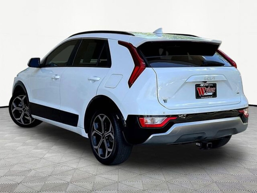 Used 2023 Kia Niro SUV