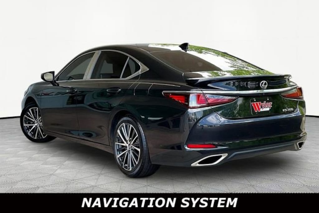 Used 2024 Lexus ES Sedan