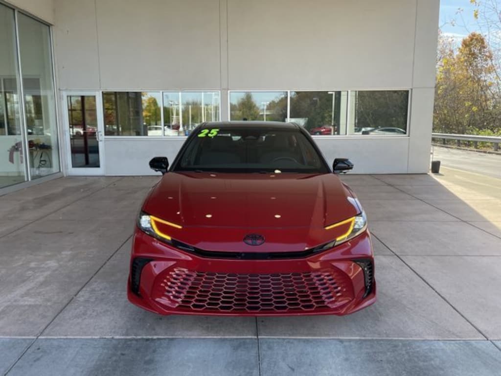 Used 2025 Toyota Camry Sedan