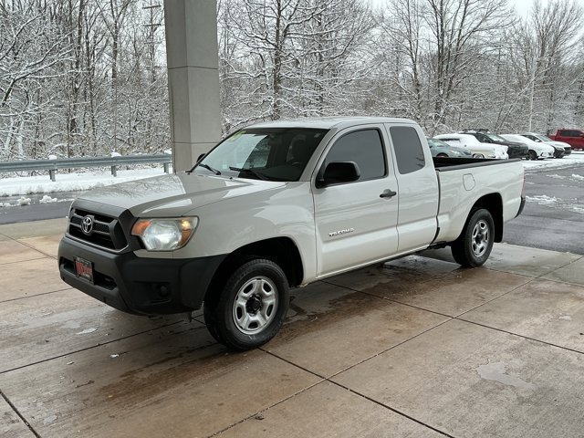 2015 Toyota Tacoma Access Cab photo 3