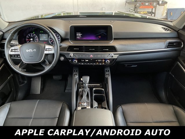 2022 Kia Telluride EX photo 3