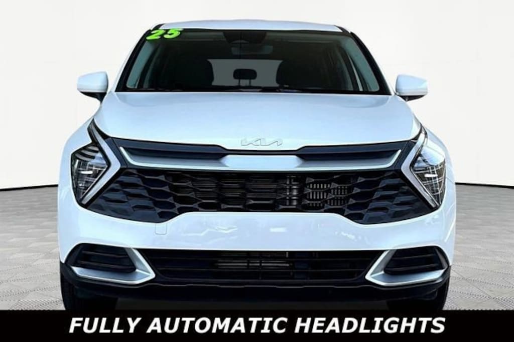 Used 2025 Kia Sportage Hybrid SUV