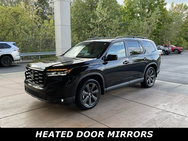 2025 Honda Pilot Sport photo 2