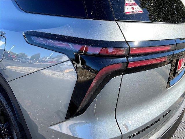 2027 Chevrolet Traverse LT - Photo 14