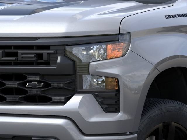 2026 Chevrolet Silverado 1500 Custom - Photo 10