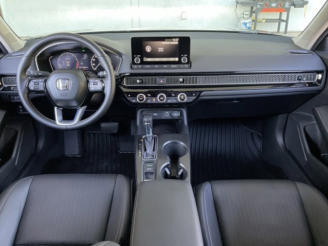2024 Honda Civic Hatchback EX-L photo 3