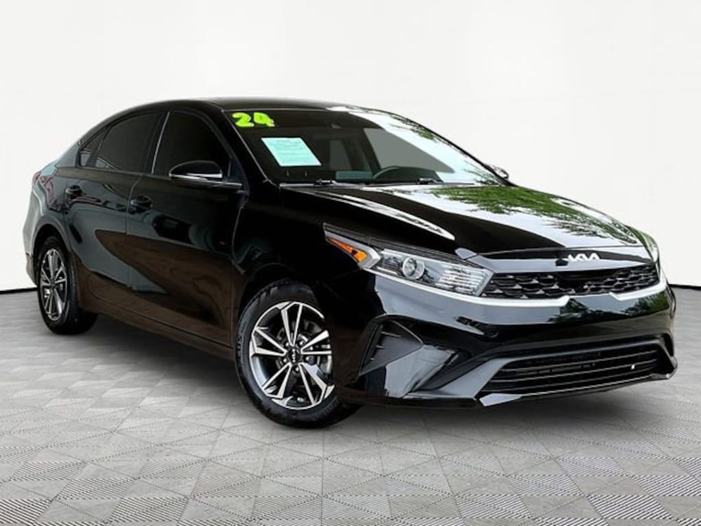 Used 2024 Kia Forte Sedan