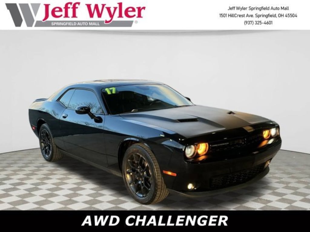 Used 2017 Dodge Challenger Coupe
