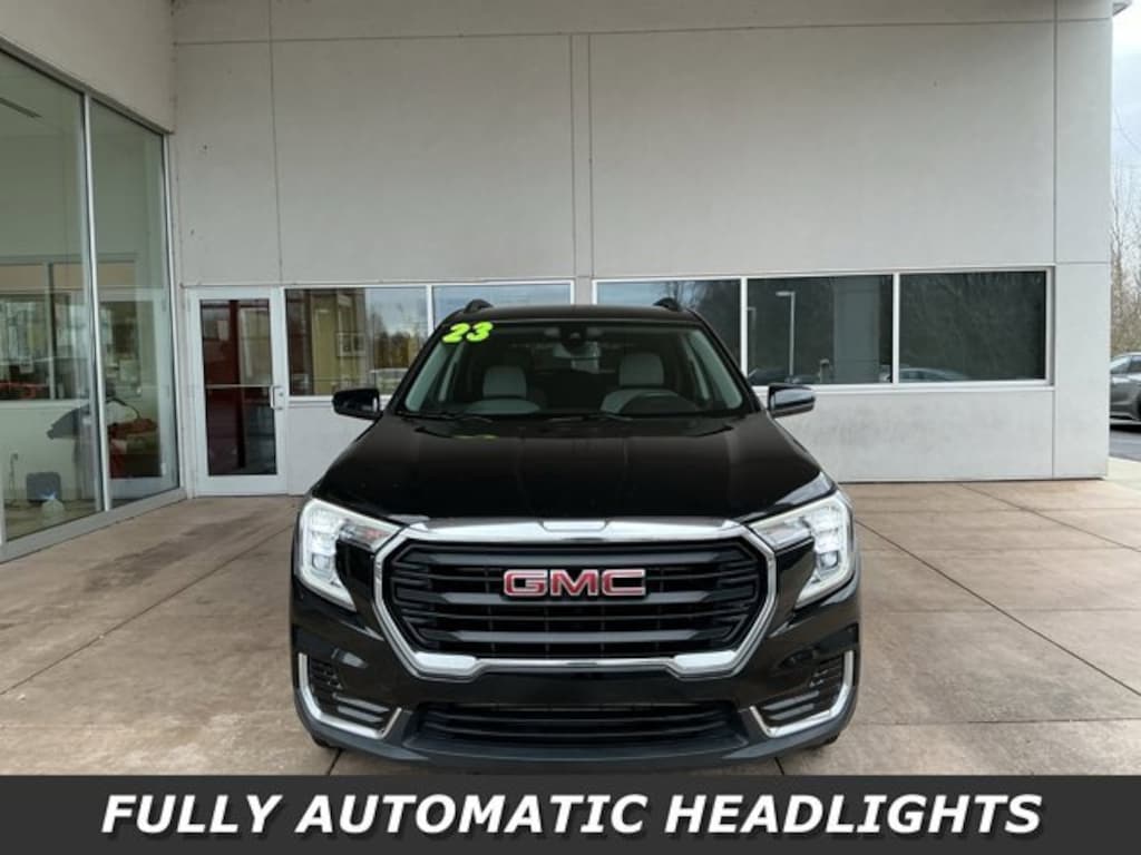 Used 2023 GMC Terrain SUV