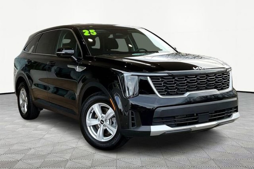 Used 2025 Kia Sorento SUV