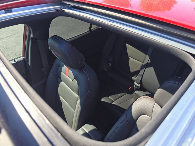 2026 Chevrolet Trax photo 2