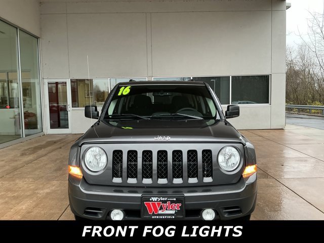 2016 Jeep Patriot Sport photo 2