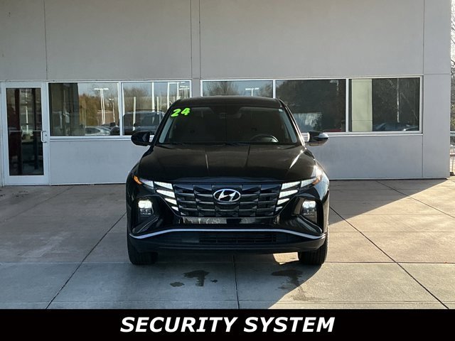 2024 Hyundai Tucson SE photo 2